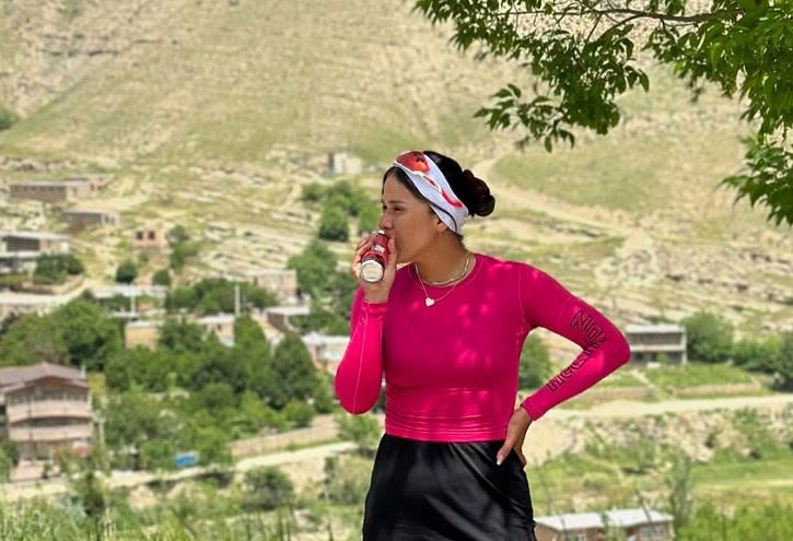 قاب امروز| ‌نیکی کریمی در انگلیس؛ تغییر چهره جذاب نیوشا ضیغمی در میانسالی