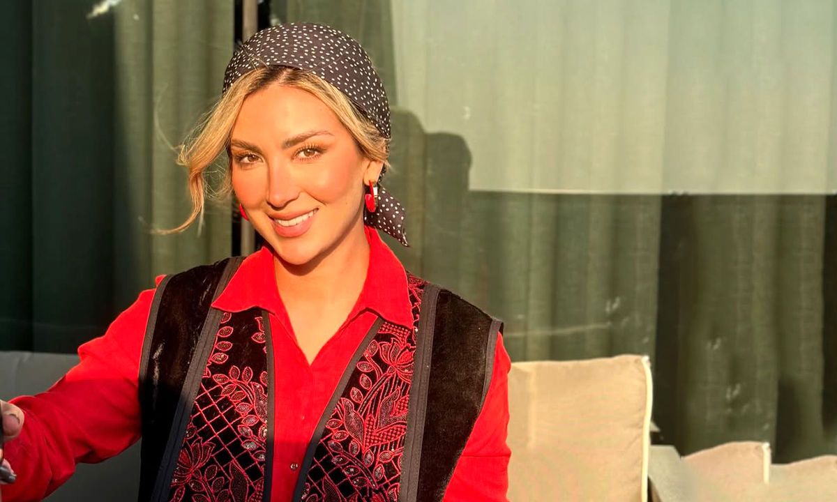 قاب امروز| عکس‌های خلوت خصوصی بیرو و همسرش، بهرام رادان و مینا مختاری و شبنم قربانی و همسرش