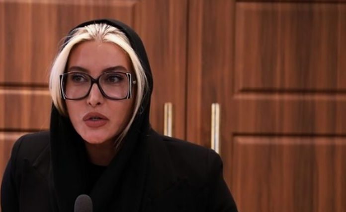 قاب امروز| فریبا نادری در دانشگاه علوم پزشکی،  نیکی مظفری و استایل جدید خانم الهام حمیدی