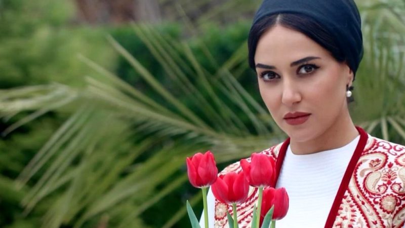 عکس ها / حضور باشکوه خانم بازیگران ایرانی در مراسم مت گالا با استایل تم ایرانی/ از پریناز ایزدیار و  رویا میرعلمی تا متین ستوده و مریم مومن و ….