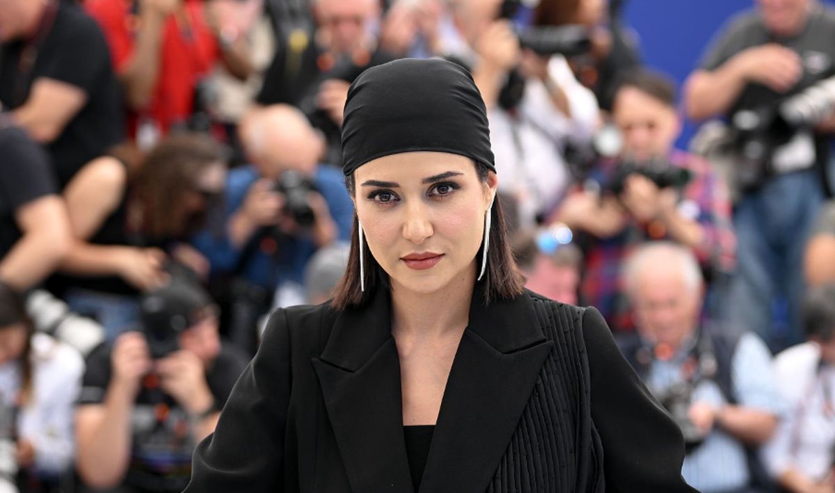 بیوگرافی پریناز ایزدیار + عکس ها و حواشی جشنواره کن ۲۰۲۵