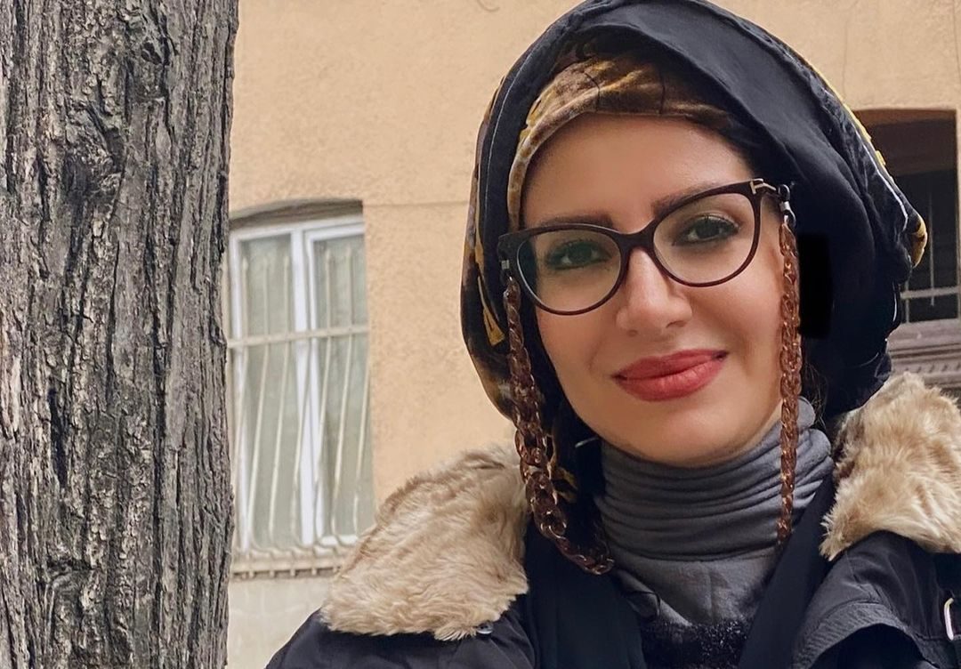 بیوگرافی خاله شادونه؛ از دنیای رنگارنگ کودکی تا مادری