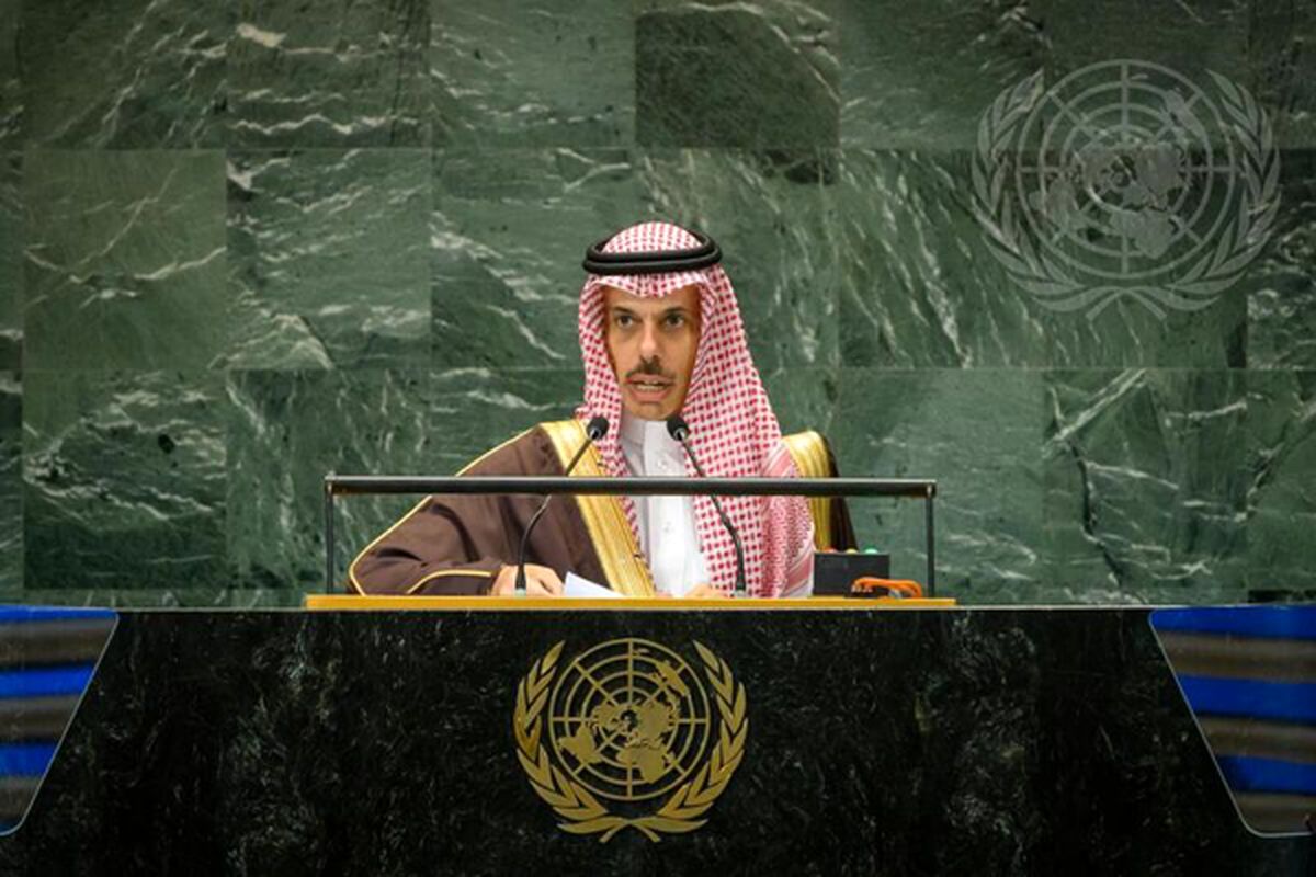 عربستان: دیپلماسی تنها راه حل پرونده هسته‌ای ایران است