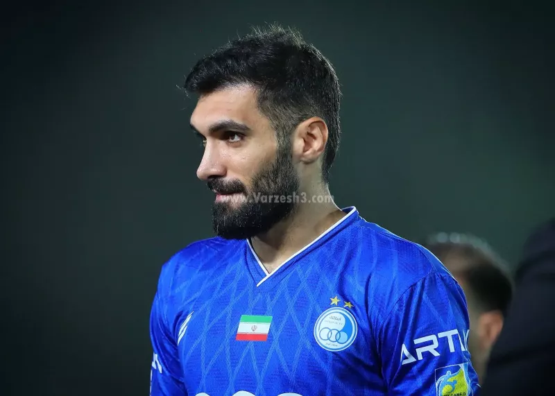 یک روز پس از خداحافظی: عارف در تمرین استقلال