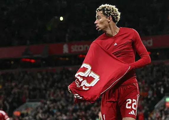 لیورپول 2 ـ ساوتهمپتون 1 ؛ پیروزی در اشلوت‌تایم