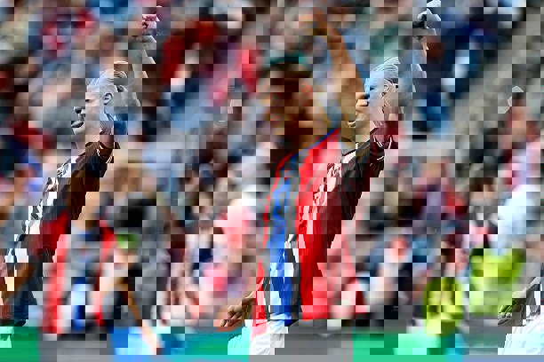 حرکت جالب هالند: عذرخواهی برای ۱۱ گل!