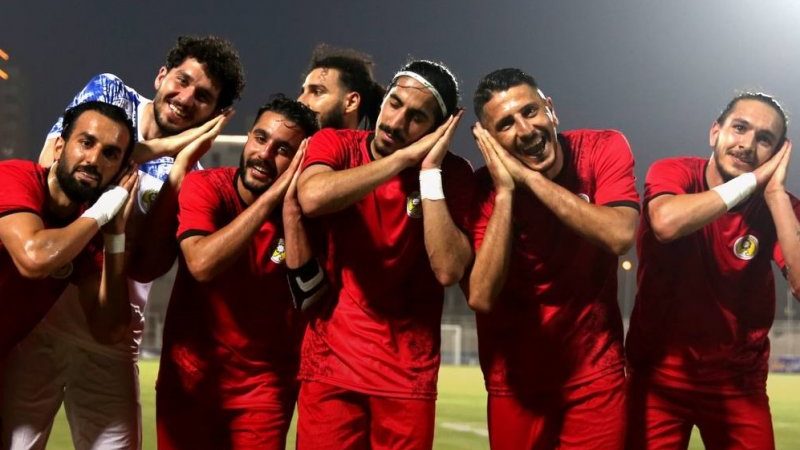 لیگ یک: نبرد پرگل هافبک‌های آبی به سود کیانوش