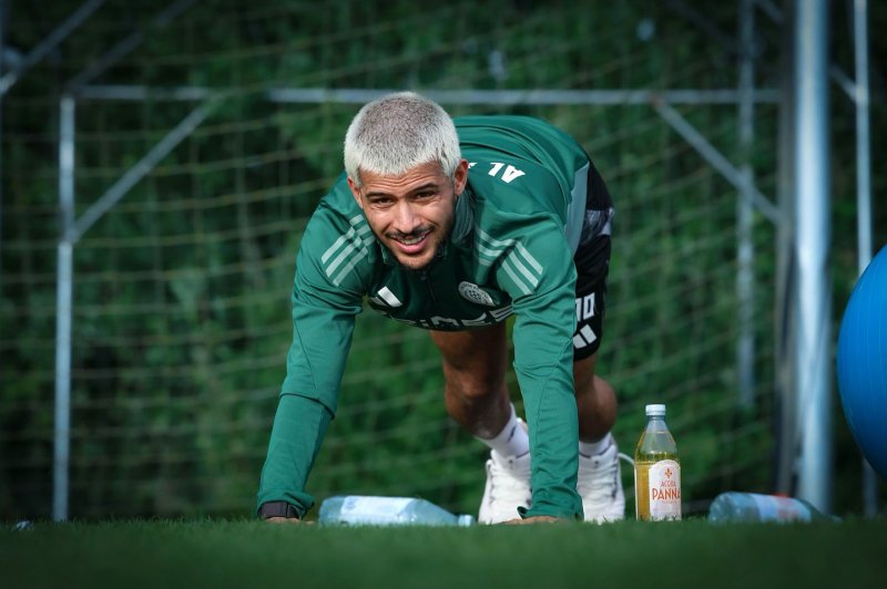 قایدی برگشت، با شماره 10 آبی! (عکس)