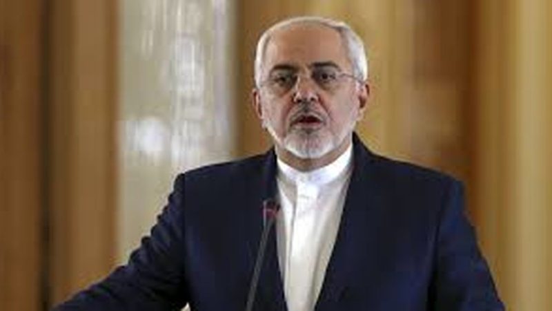 ظریف: مردم و رهبران ایران، برنامه هسته‌ای را از دریچه عزت می‌بینند/ اگر ایران می‌خواست بمب بسازد، تا کنون ساخته بود