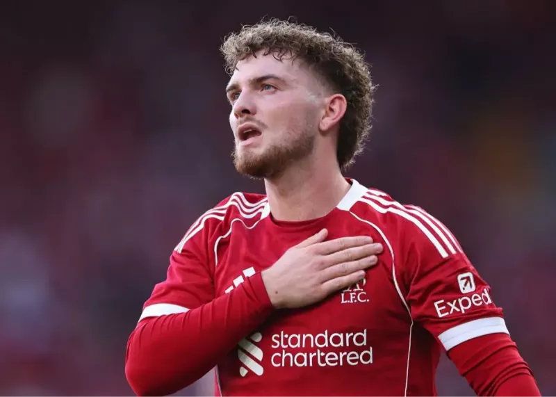 حمله عجیب به ویلا: در حق فوتبال جنایت کردی!