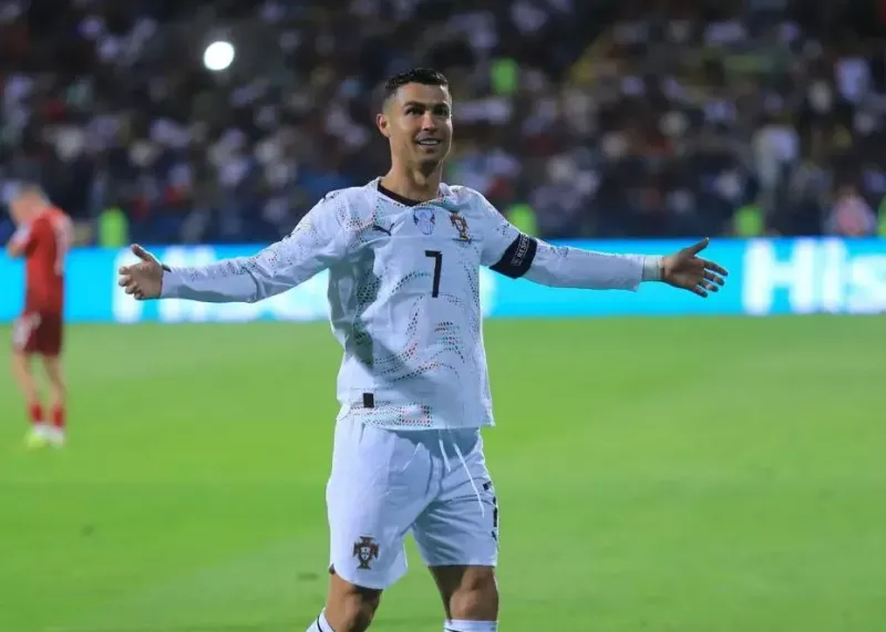 حمله رونالدو به رکورد افسانه‌ای در پوشکاش آرنا