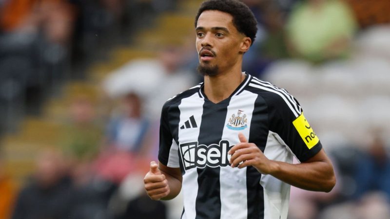 مدافع سابق نیوکاسل در آستانه امضای قرارداد با پرسپولیس!