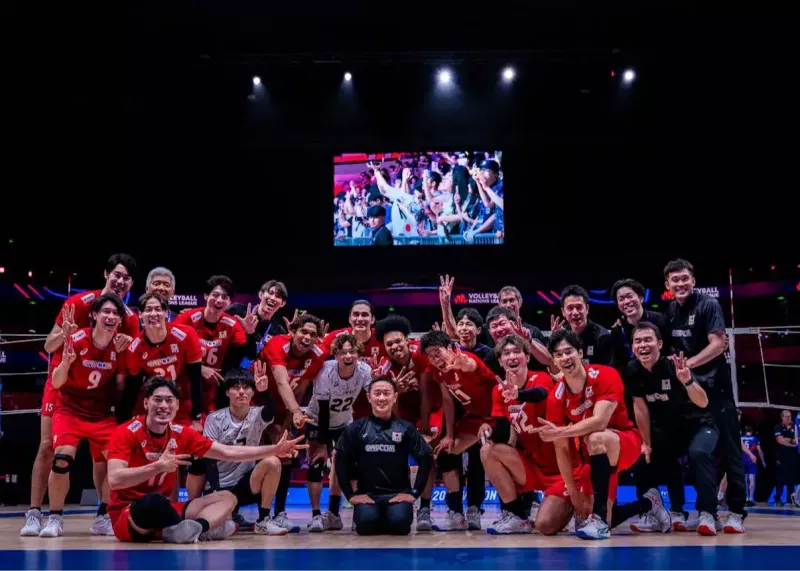 معرفی ١۴ سرباز سامورایی برای قهرمانی جهان