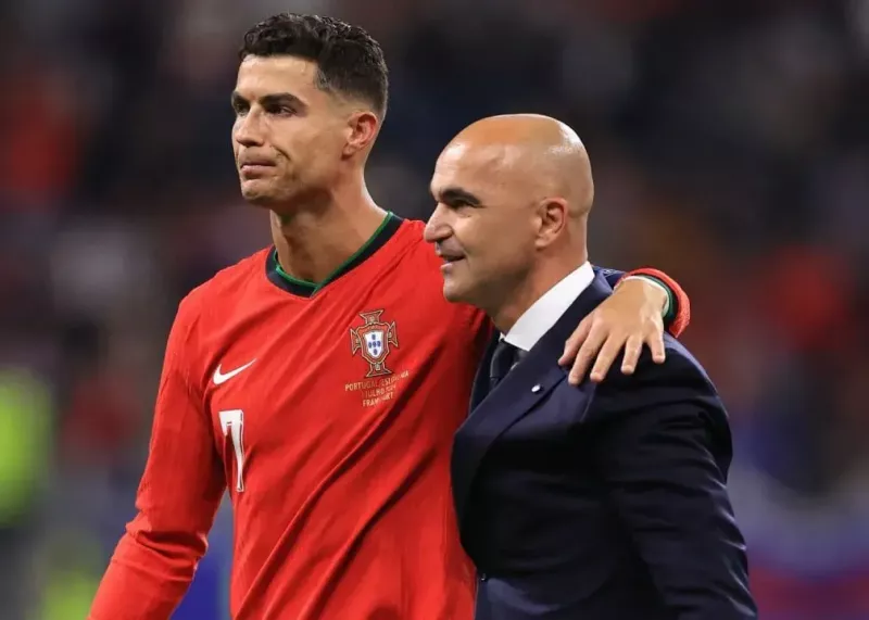 همه باید در زمین از رونالدو الگو بگیرند