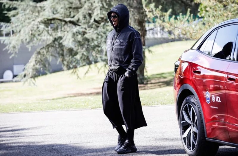 دلمان تنگ شده بود: رژه مد ملی‌پوشان فرانسه (عکس)