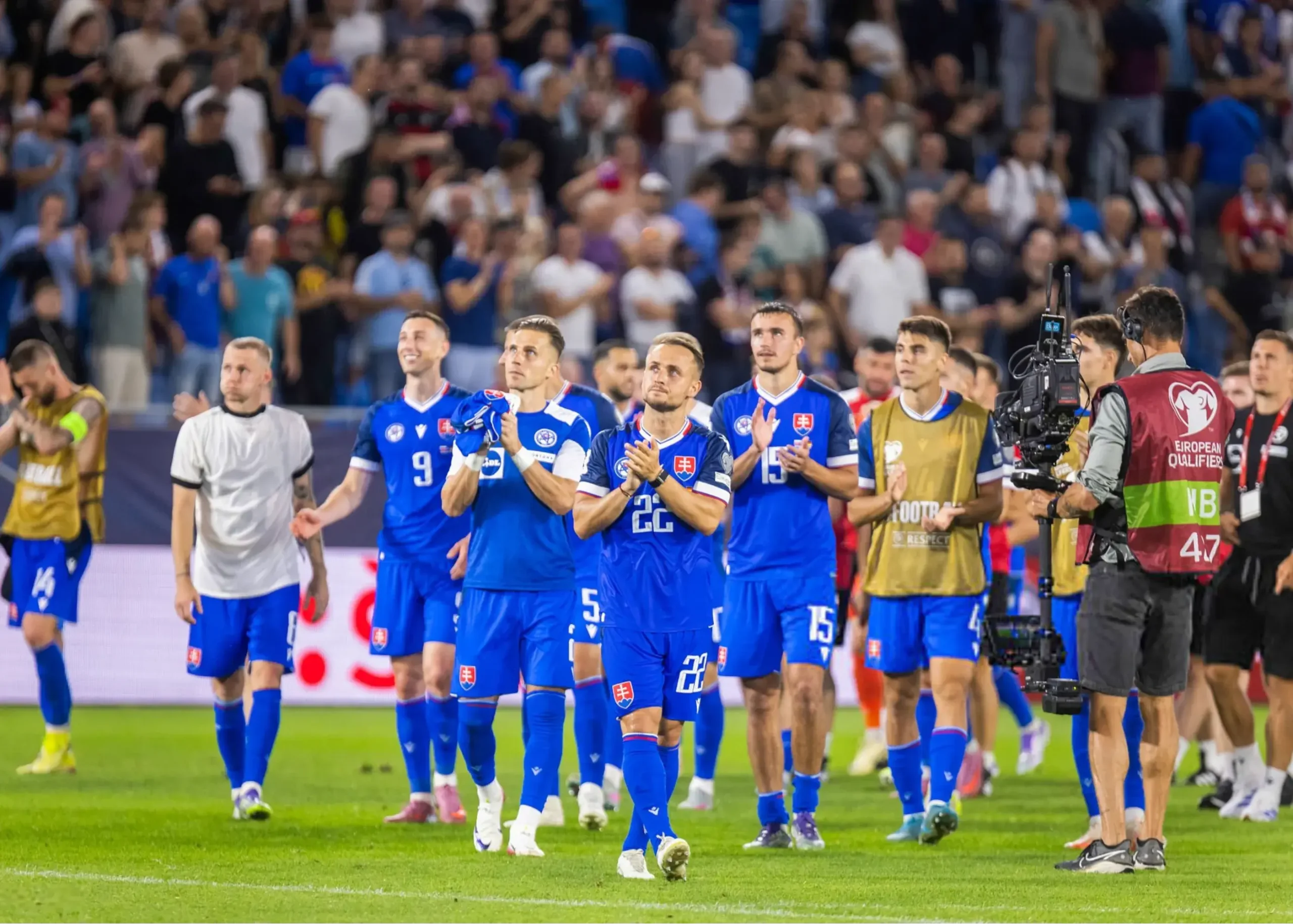 جدول پخش زنده بازی‌های جمعه 14 شهریور