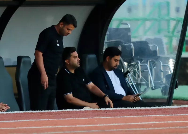 اخباری روی ویلچر هم تیمش را رها نکرد! (عکس)