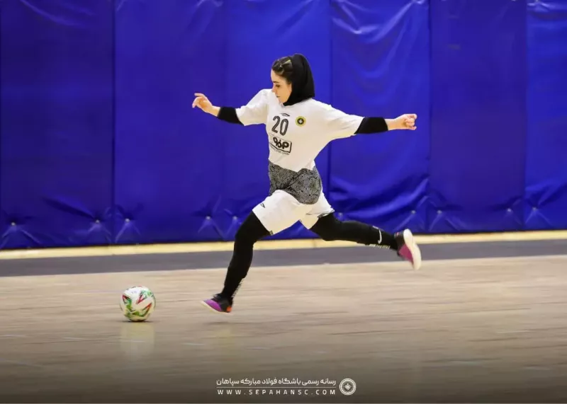 هفته دوم لیگ فوتسال زنان: پالایش نفت می‌تازد