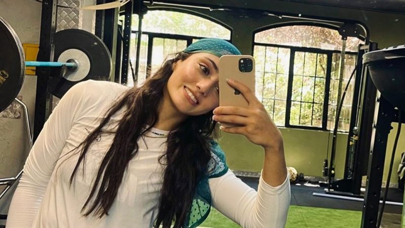 نگاه روز | نیلوفر یاوری از سبک زندگی و روزمره‌اش پرده برداشت