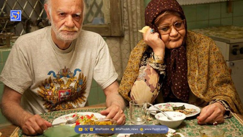 خاطره خنده‌دار اکبر عبدی: رضا عطاران گفت روسری سر کن و بیا مامانم شو…