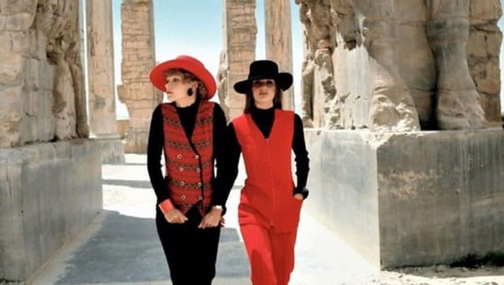 مانکن‌های فرانسوی در تخت جمشید، پیاده‌روی دانشجویان تهران ۴۸، علی دایی و خادم در هیروشیما ۷۳