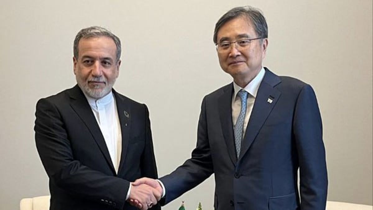 گفت‌وگوی عراقچی با وزیر خارجه کره جنوبی درباره اسنپ‌بک