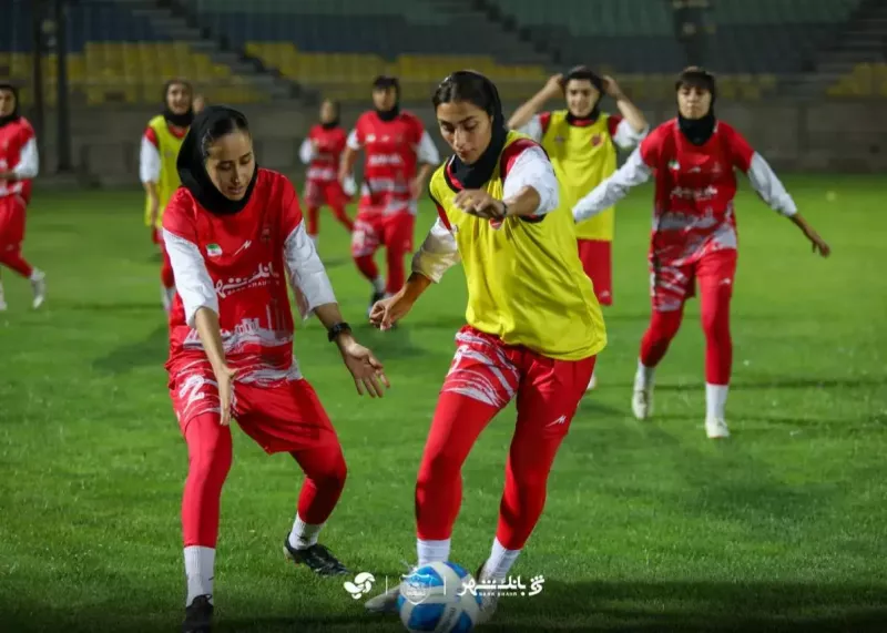 حساس و نفس‌گیر: دوئل جذاب زنانه در فوتبال ایران!