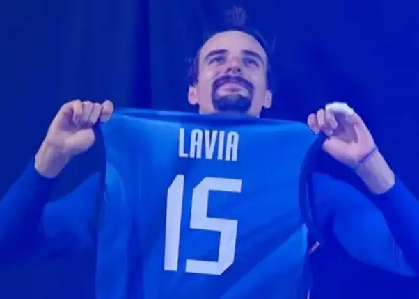 کاپیتان ایتالیا اشک ستاره مصدوم را در آورد