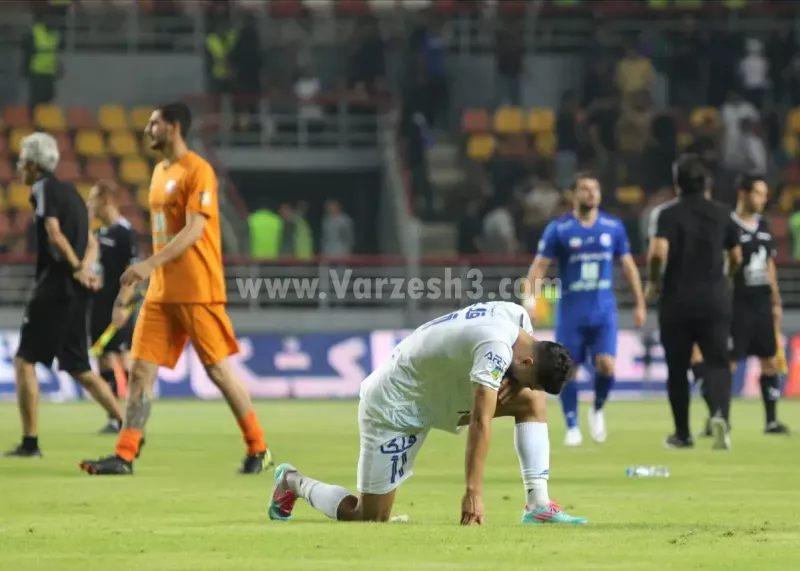 استقلال هنوز ناهماهنگ و سردرگم است؛ صبر کنید!