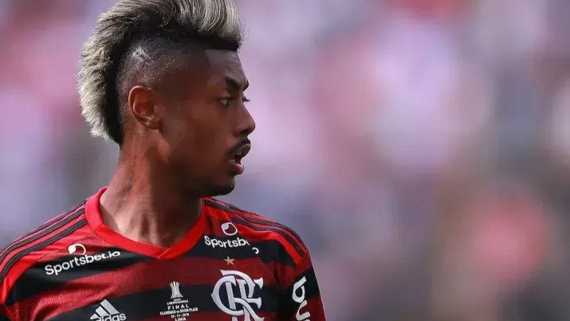 اسطوره برزیلی 12 جلسه محروم شد!