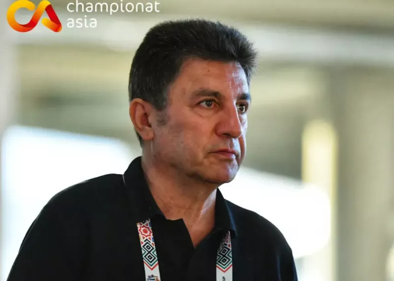 فدراسیون فوتبال پشت تیم ملی و قلعه‌نویی درآمد