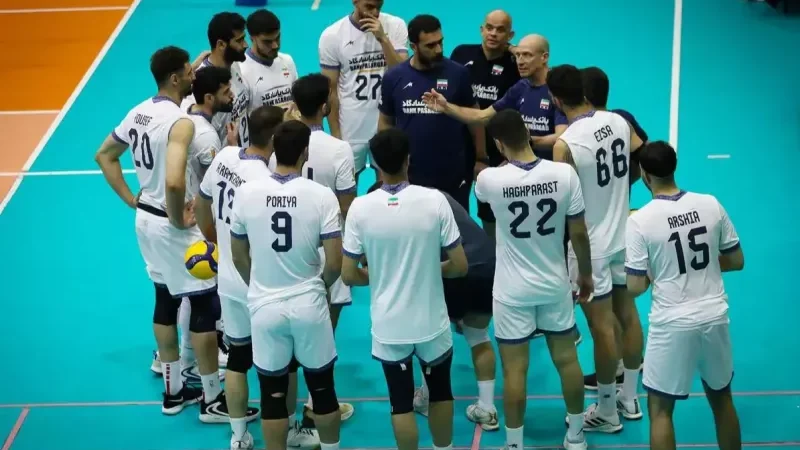 پیاتزا: شیرینی ممنوع، موقع غذا با گوشی بازی نکنید