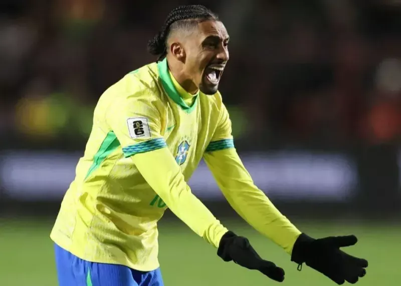 اعتراض رافینیا: در ارتفاع ۴۰۰۰ متری بازی کردیم!