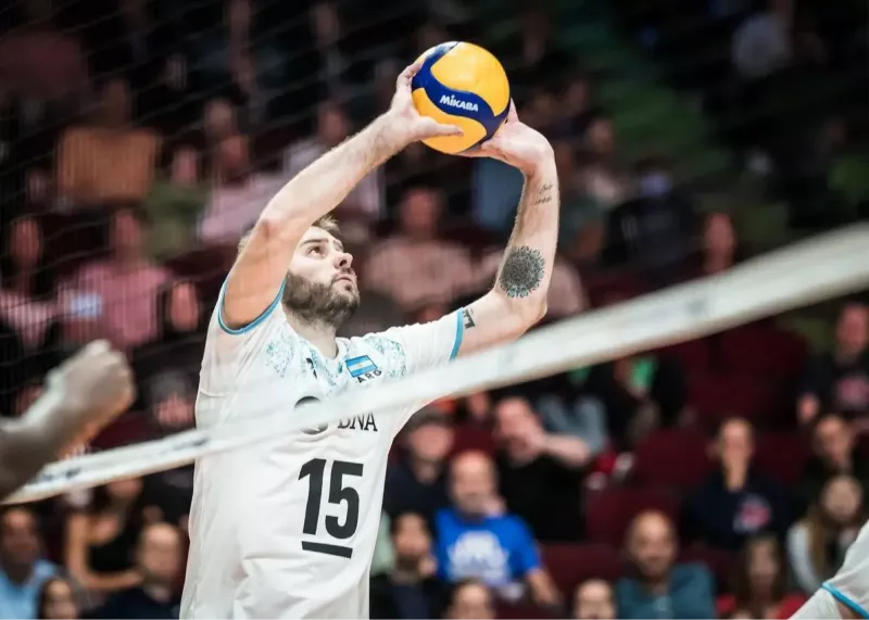 نابغه والیبال پاسور اول تیم ملی کشورش نیست!