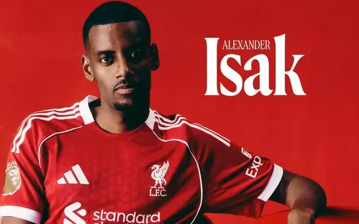 الکساندر ایساک در لیورپول