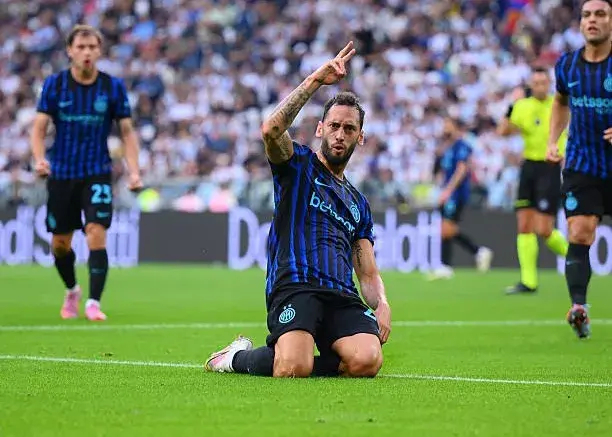 هاکان باورنکردنی: مالک بی‌رقیب دربی ایتالیا