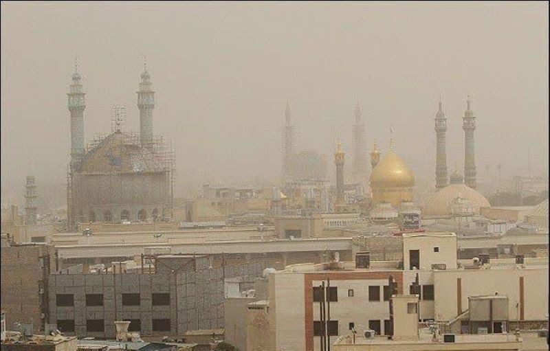آلودگی هوا و گردوغبار شدید در غم / مدارس و ادارات استان تعطیلی می‌شود؟