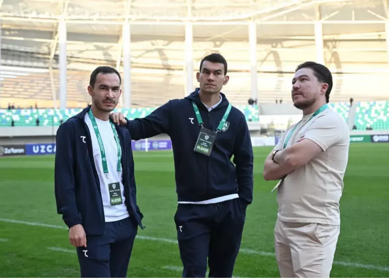 حضور فیکس مدافع استقلال در اولین بازی کاناوارو