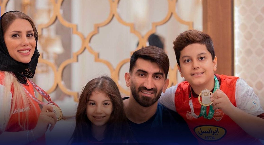 چیدمان خانه پدر علیرضا بیرانوند / کاخ اکرم بانو کجا و خانه پدر شوهرش کجا؟