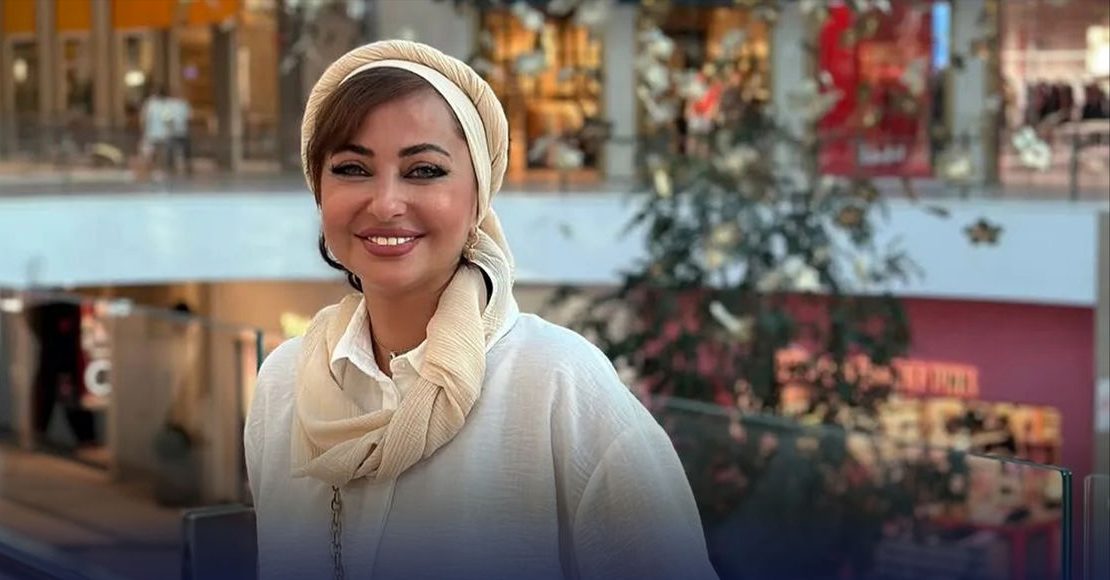 پز دادن نفیسه روشن با خانه لوکسش در اینستاگرام / از مبل سلطنتی تا گل‌آرایی لاکچری!