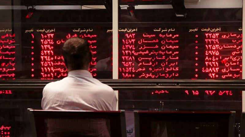 هدیه دلار به بازار سرمایه؛ بورس جان گرفت