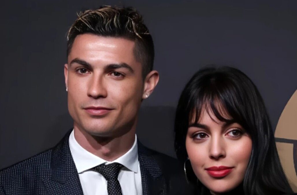 جورجینا: همون نگاه اول  من و رونالدو بدجوری عاشق هم شدیم …/ توی خیابون مسیر خونه بودم دیدمش …/ بعد توی یک جشن عاشقانه …