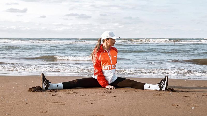 قاب امروز| از سارا بهمنیار تنها قهرمان دلبر کاراته دختران چه می‌دانیم؟+عکس‌های خصوصی