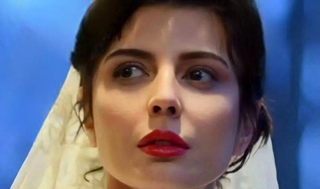 آلبوم عروسی لیلا حاتمی با بهرام رادان در سال 1388