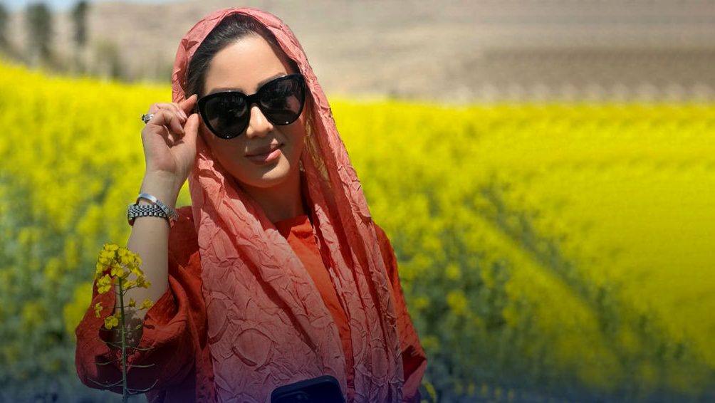 قاب امروز| عکس‌های متفاوت مبینا نصیری مجری برنامه سلام صبح بخیر