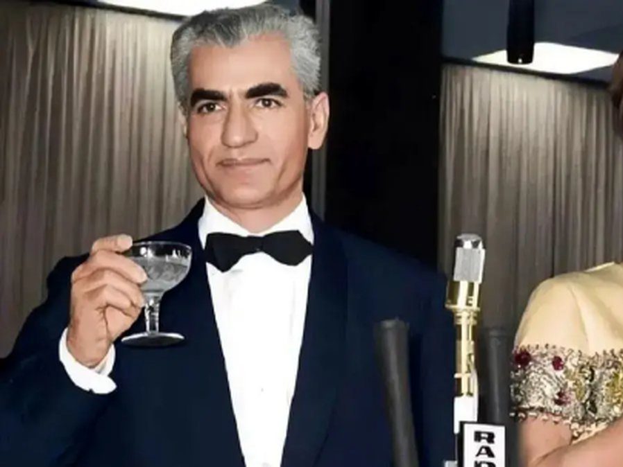 عکس سفر در زمان / محمدرضا پهلوی و فرح دیبا در کنسرت با شکوه پاریس / سال ۴۳