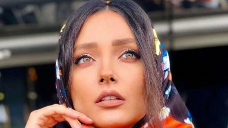 بیوگرافی و آلبوم استایل نورا محقق خانم بازیگر چشم رنگی