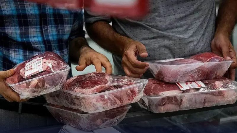 قیمت گوشت تنظیم بازاری ۳ برابر شد / بیچاره مردم !
