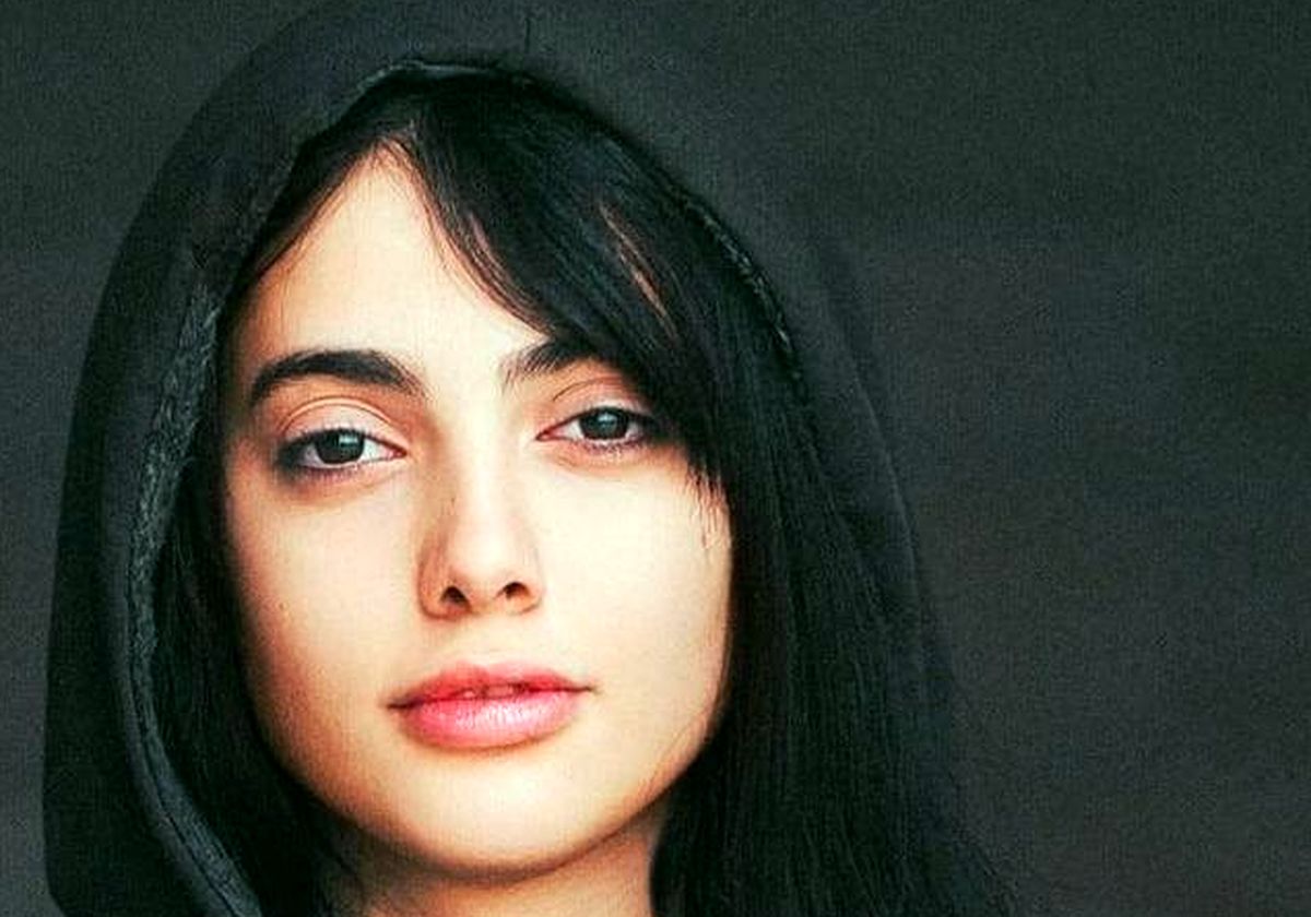 بیوگرافی مائده هژبری بلاگر تتلی و چهره عروسکی اینستاگرام  + ماجرای رابطه‌اش با امیر تتلو