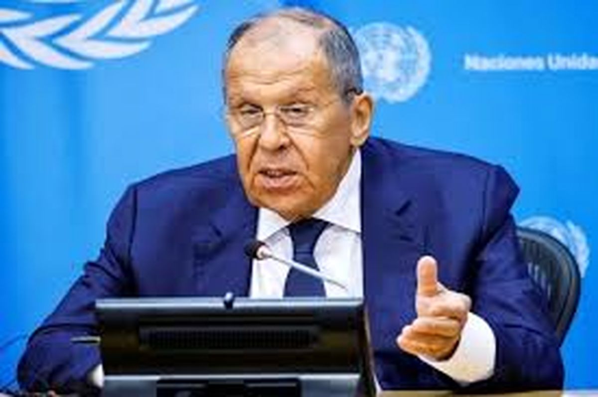 لاوروف: غرب تلاش می‌کند تا از مذاکرات ایران با آمریکا جلوگیری کند